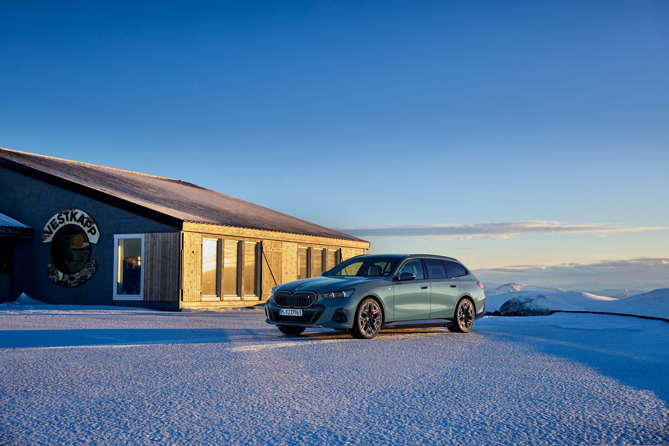 BMW i5 Touring